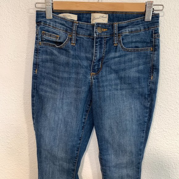 Universal Thread Mid Rise Skinny Jeans Dark Blue Stretch W24xL28 Womens Size 00 - Picture 6 of 9